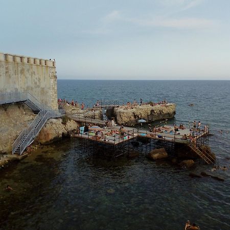 Home Isola Di Luce Syracuse Exterior photo